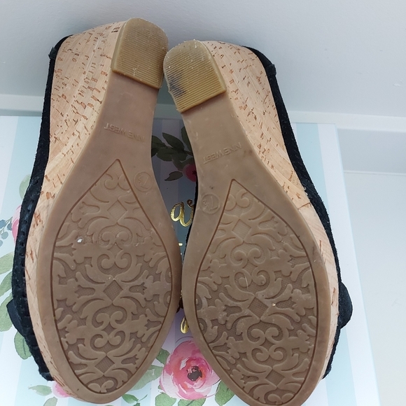 Nine West wedge shoes size 7.5 - Picture 5 of 7